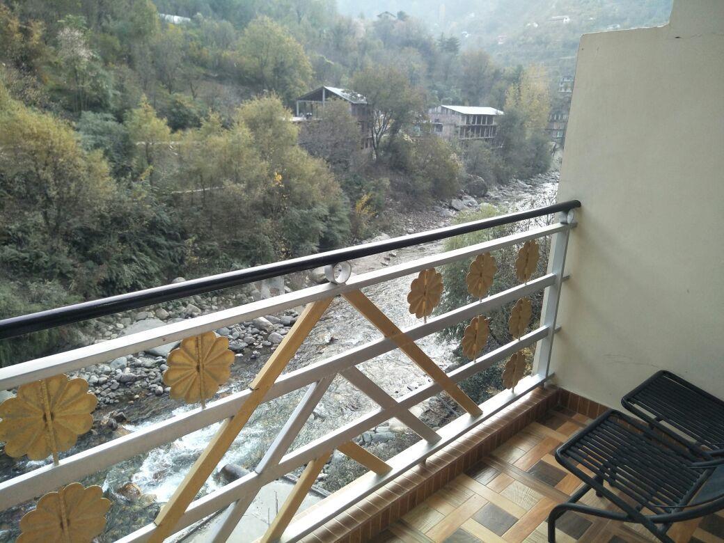 Hotel Mansarovar Banjār Exterior foto